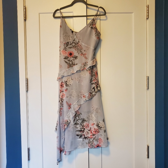 Stelen Romantic Floral Ruffle Asymmetric Dress - Picture 2 of 7